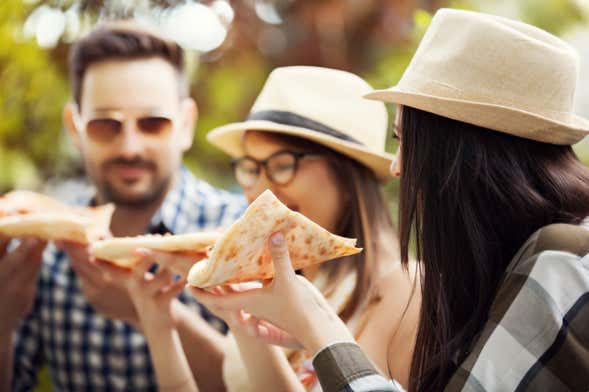 Crucero con pizza