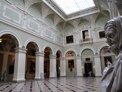 Museo de Bellas Artes, sala de exposiciones